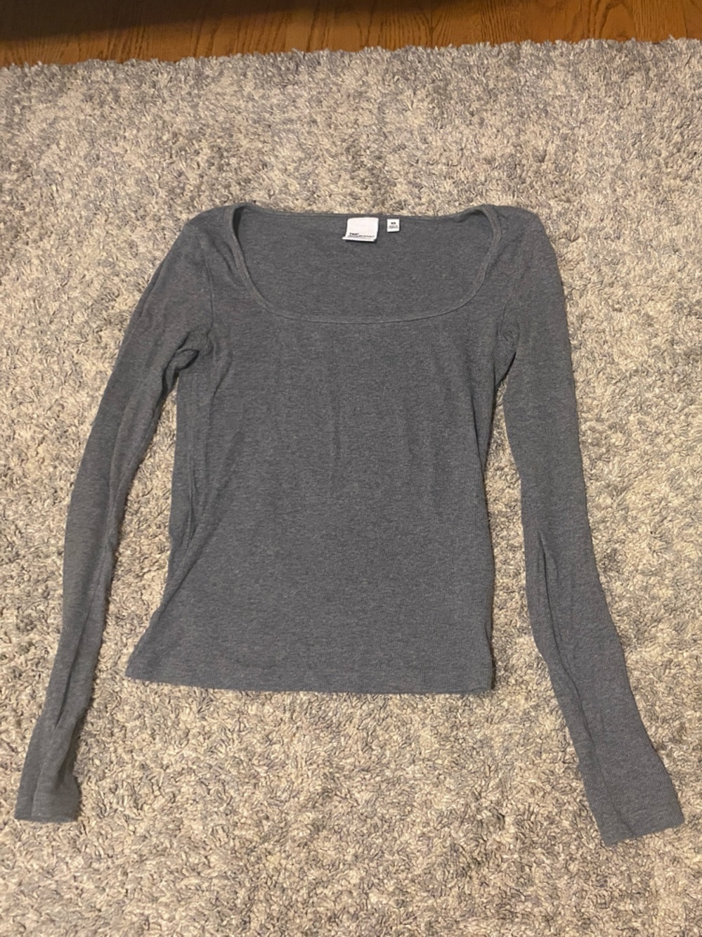 TNA HomeStretch Women's Gray Long-Sleeve Scoop Neck Top